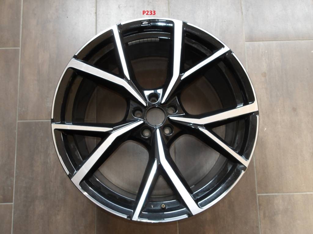 Disk koleso elektrón VW TOUAREG 3 760 R-LINE R22