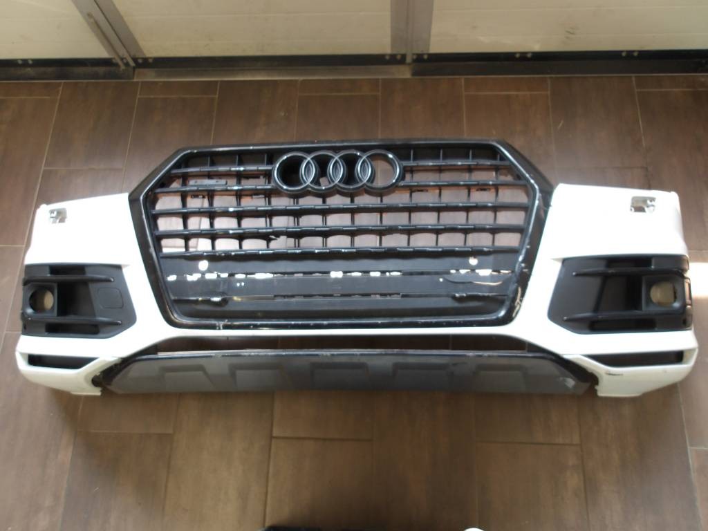 Predný nárazník Audi Q7 4M0 2015-