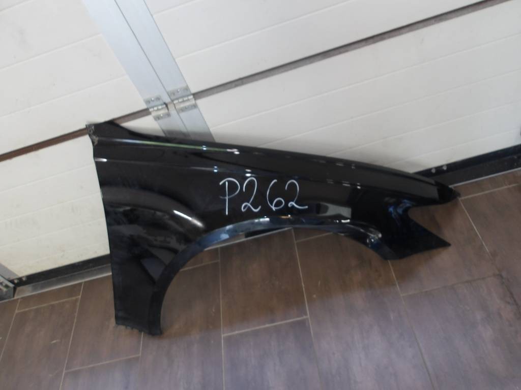 Predný pravý blatník Audi A6 C8 4K