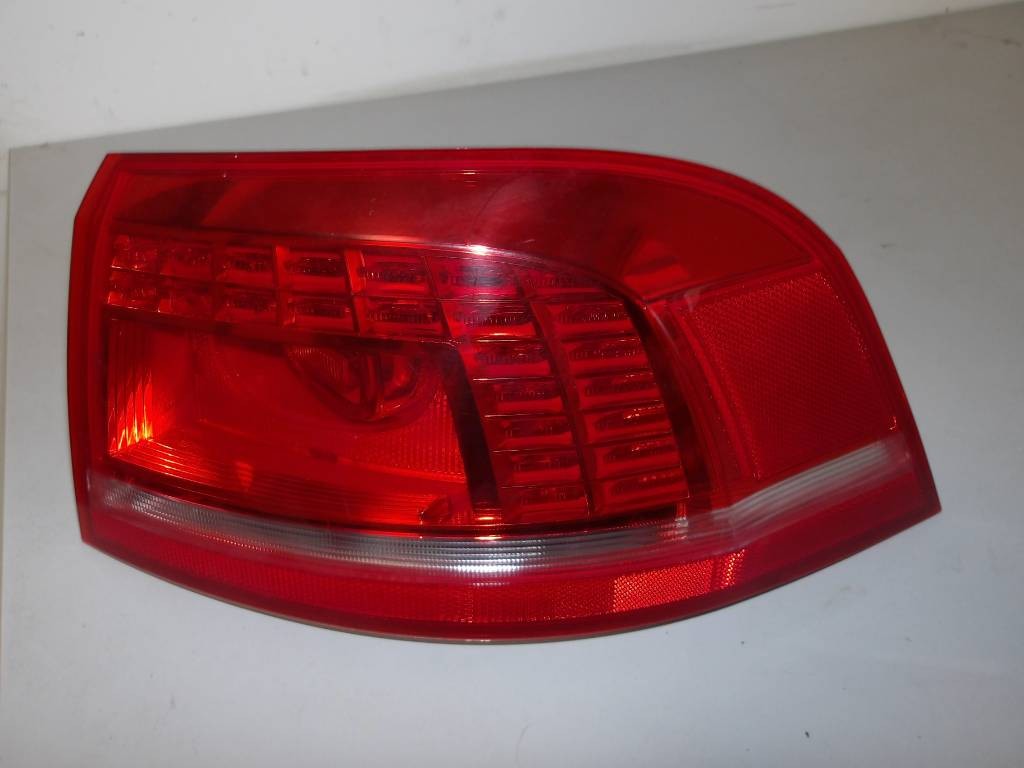 Zadné pravé svetlo VW Passat B7