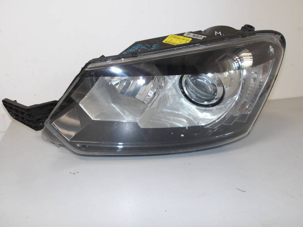 Predné ľavé svetlo Škoda Yeti lift 5L 5L1 2012-2