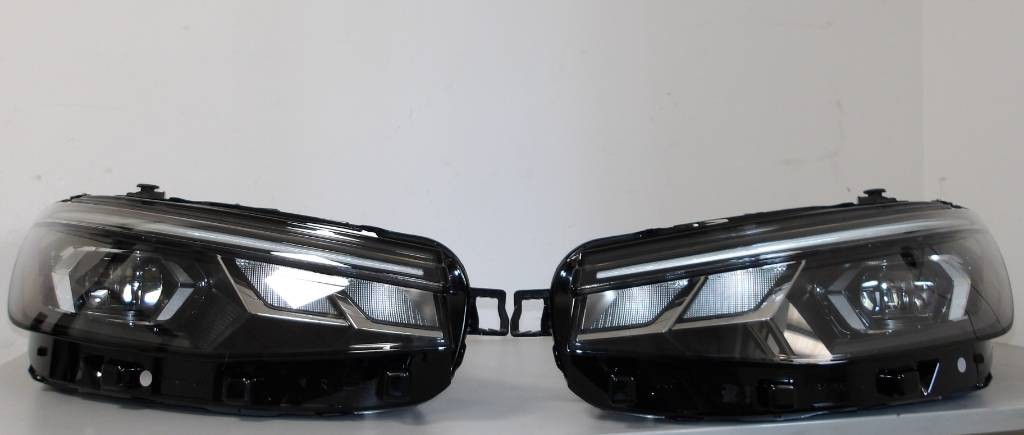 Predné svetlomety VW Passat B9 full LED