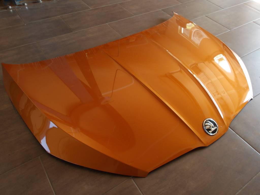 Predná kapota Škoda Fabia III