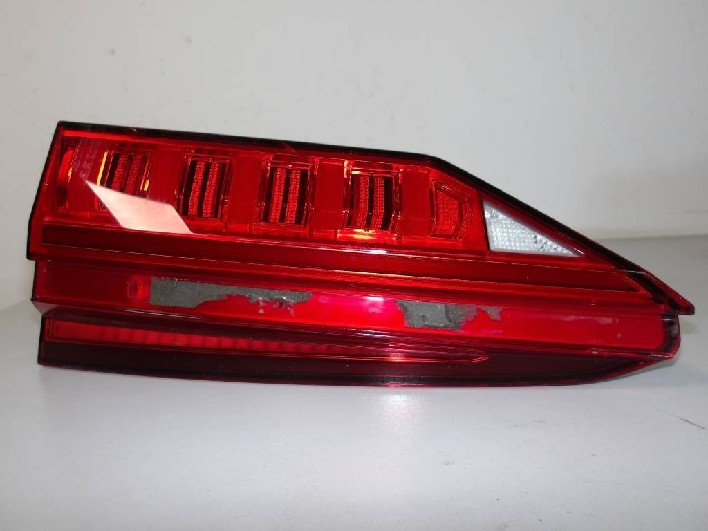 Pravé zadné svetlo Audi A6 C8 4K sedan LED