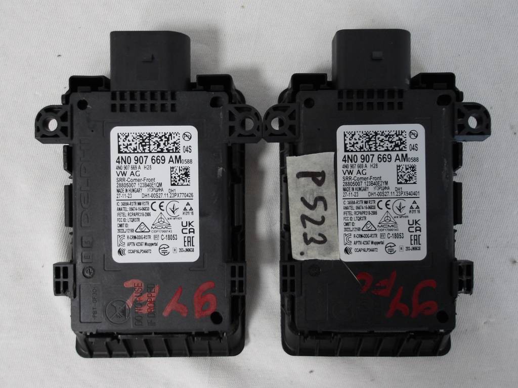 Radar jazdého pruhu Porsche Cayenne 9Y Audi