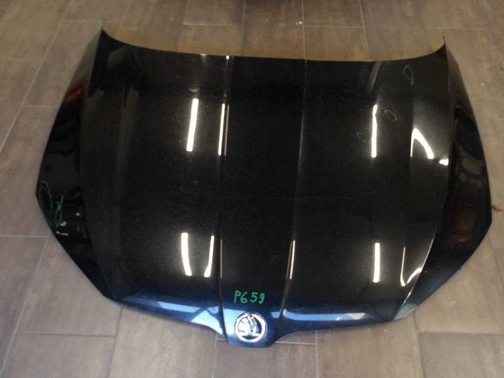 Predná kapota kufor SKODA SUPERB III 3 3V