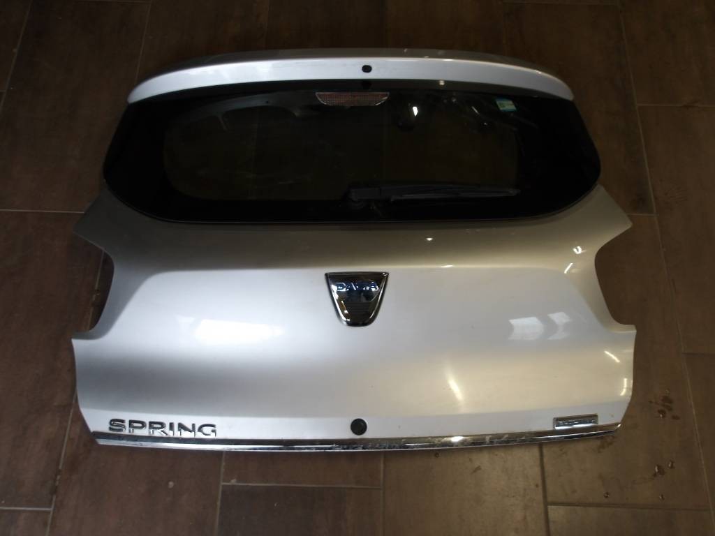 DACIA SPRING 2020 - ZADNA KAPOTA KUFOR