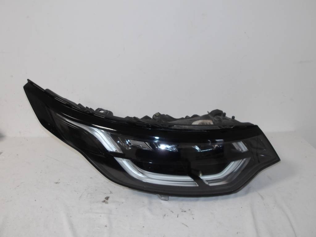 PRAVÉ PREDNÉ SVETLO DISCOVERY V 5 FULL LED