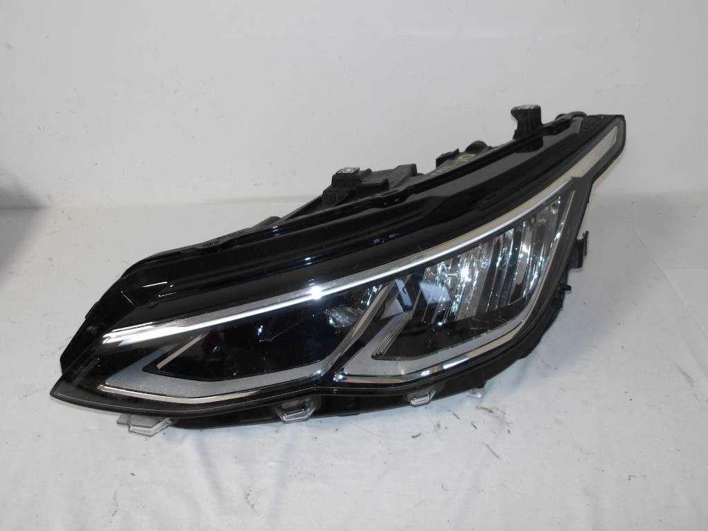 ĽAVÉ PREDNÉ SVETLO VW GOLF VIII 8 LIFT FULL LED