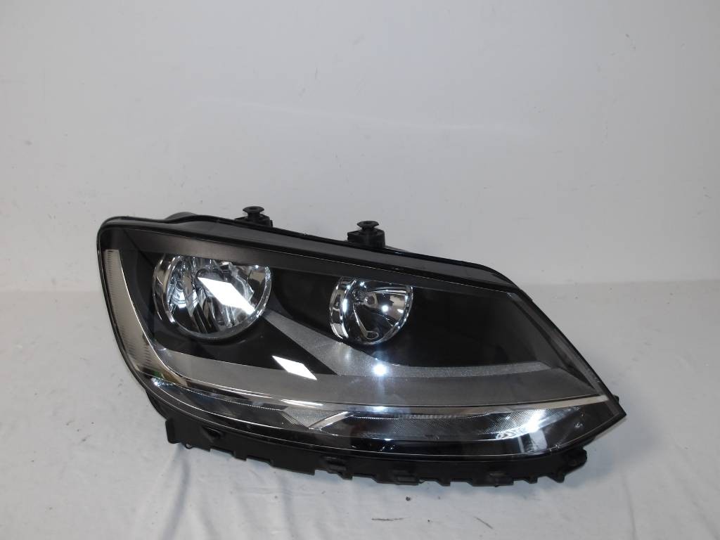 PRAVÉ PREDNÉ SVETLO VW SHARAN 7N 2010-