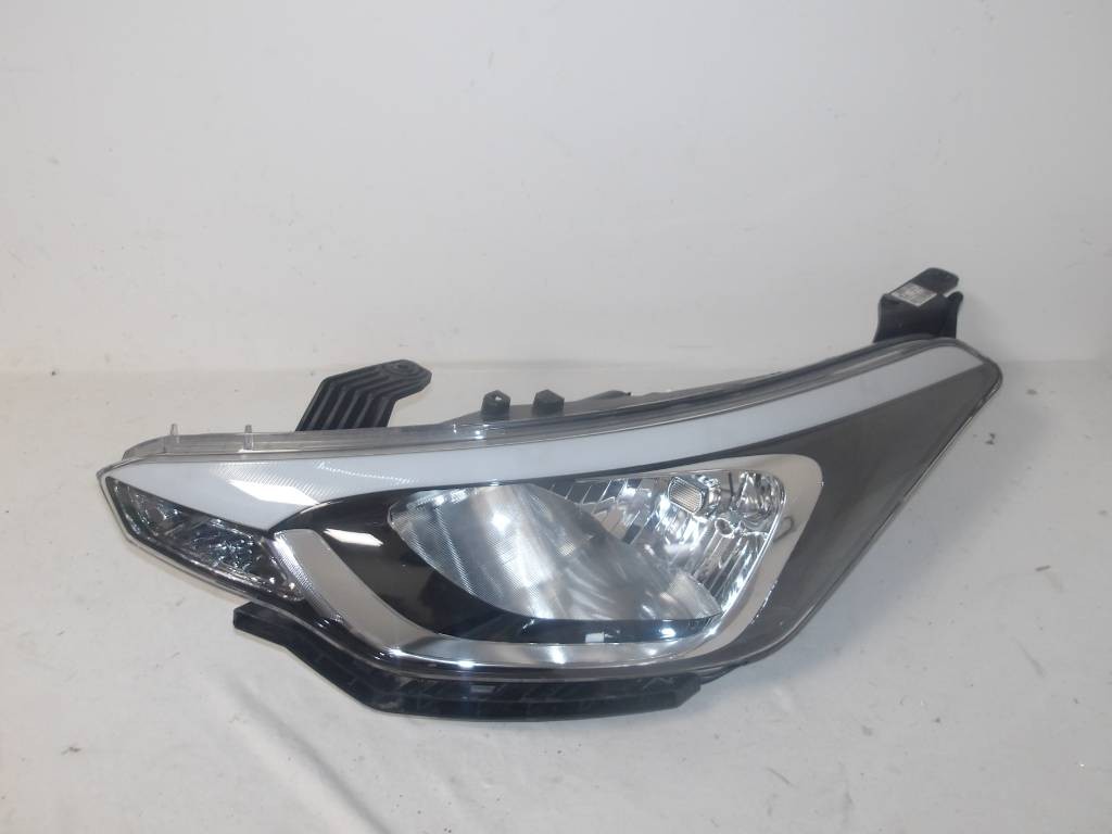 ĽAVÉ PREDNÉ SVETLO HYUNDAI I20