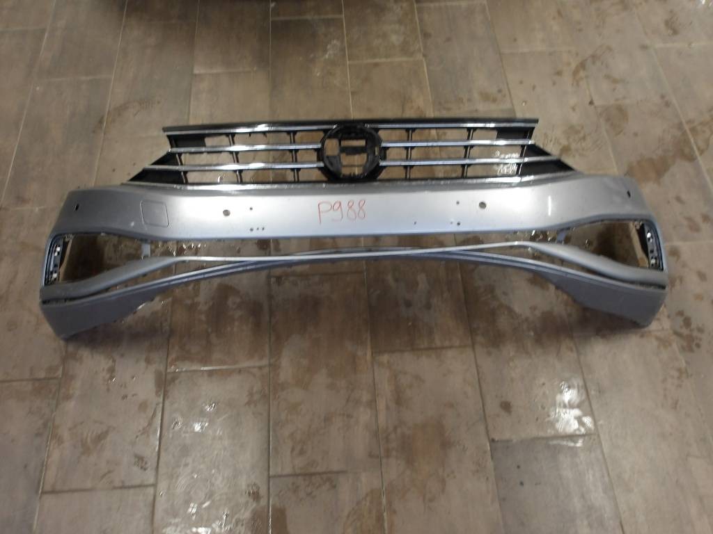Predný nárazník VW Volkswagen Passat B8 FL PDC 3G