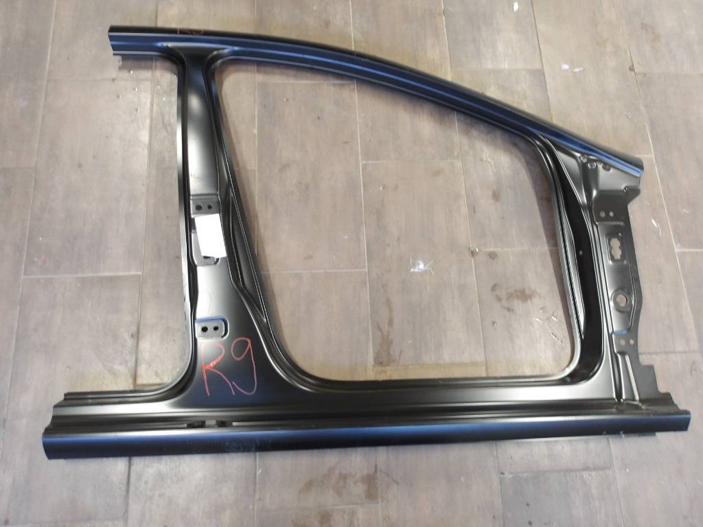 Pravý A B Stĺpik Seat Leon III 3 5F 12-19 COMBI