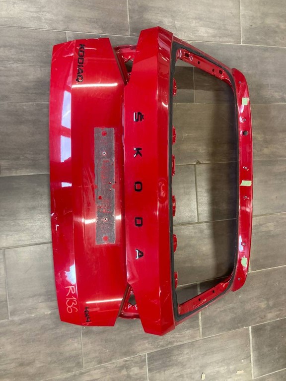 Zadná kapota kufor Škoda Kodiaq 565 FACELIFT 21-