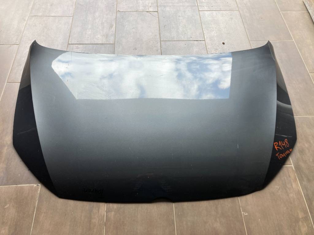 Predná kapota VW Volkswagen Touran III 3 5TA
