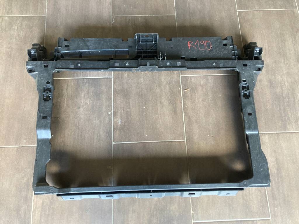 Držiak stena čelo sahara VW Volkswagen Tiguan 3