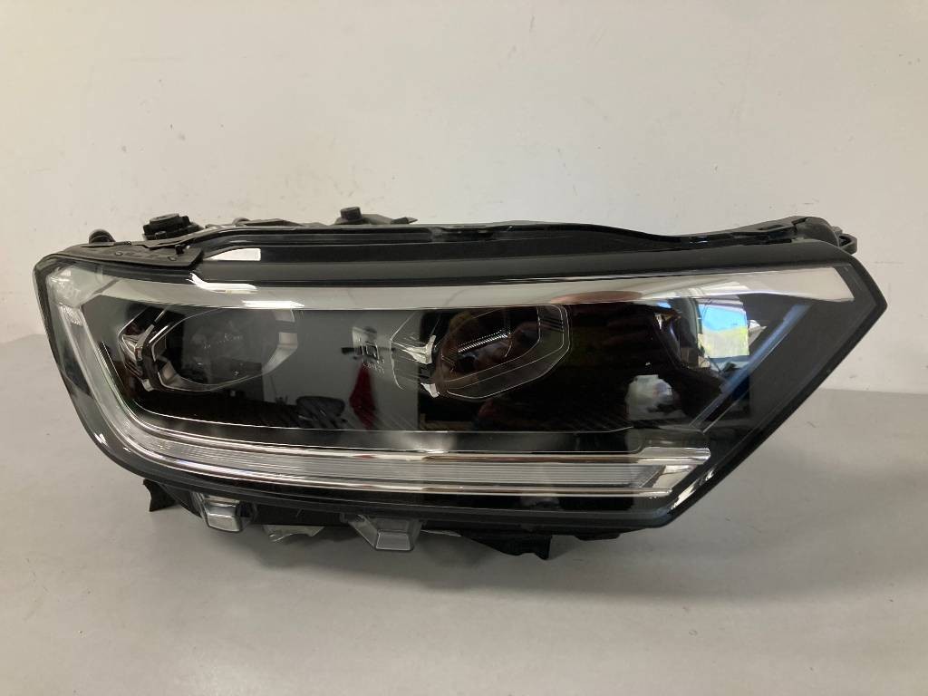 Pravé predné svetlo VW Volkswagen T-ROC FULL LED