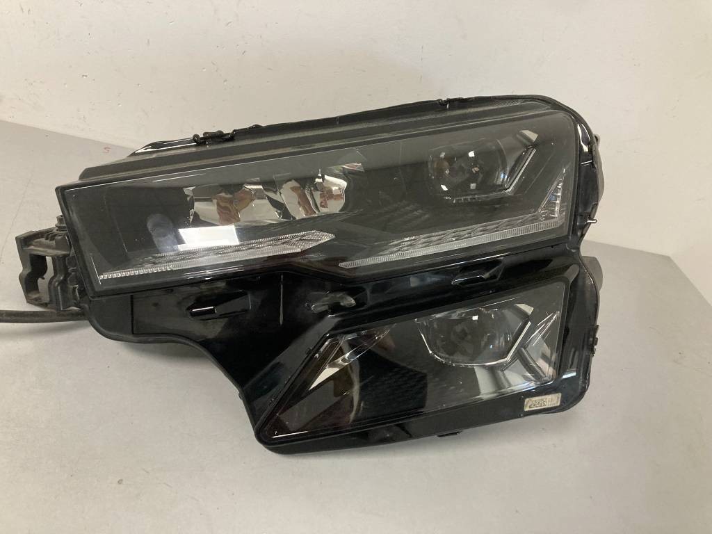Ľavé predné svetlo Škoda Karoq FULL LED 57B LIFT