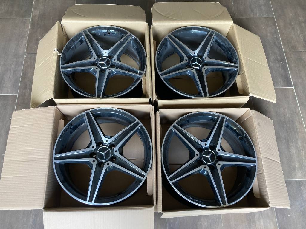 Disk koleso elektrón Mercedes Benz C63 AMG 2017