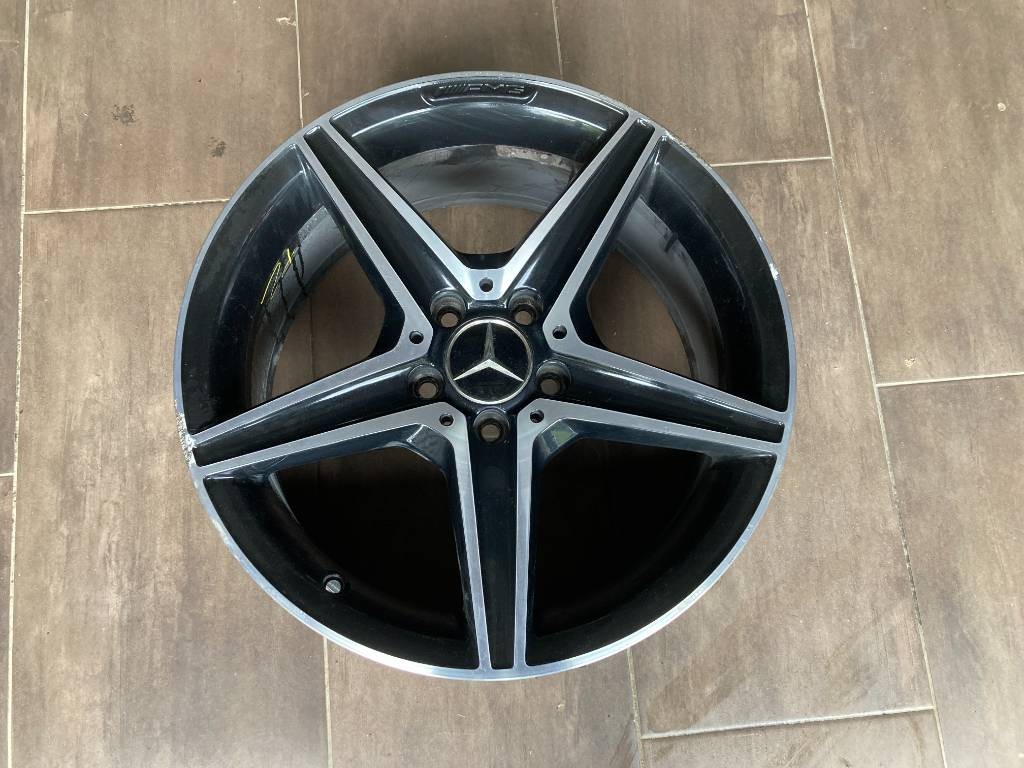 Disk koleso elektrón Mercedes Benz C63 AMG 2017 R1