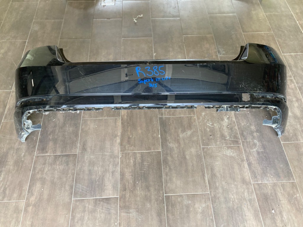 Naraznik Zadny Superb III Lift 3V5