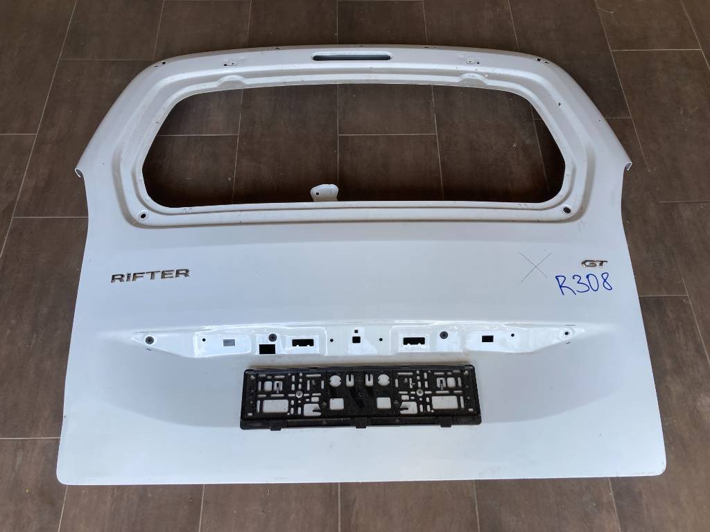 Kufor dvere / piate dvere Peugeot Rifter GT