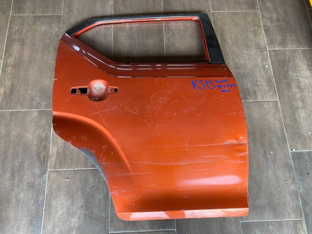 Pravé zadné dvere Suzuki Ignis III