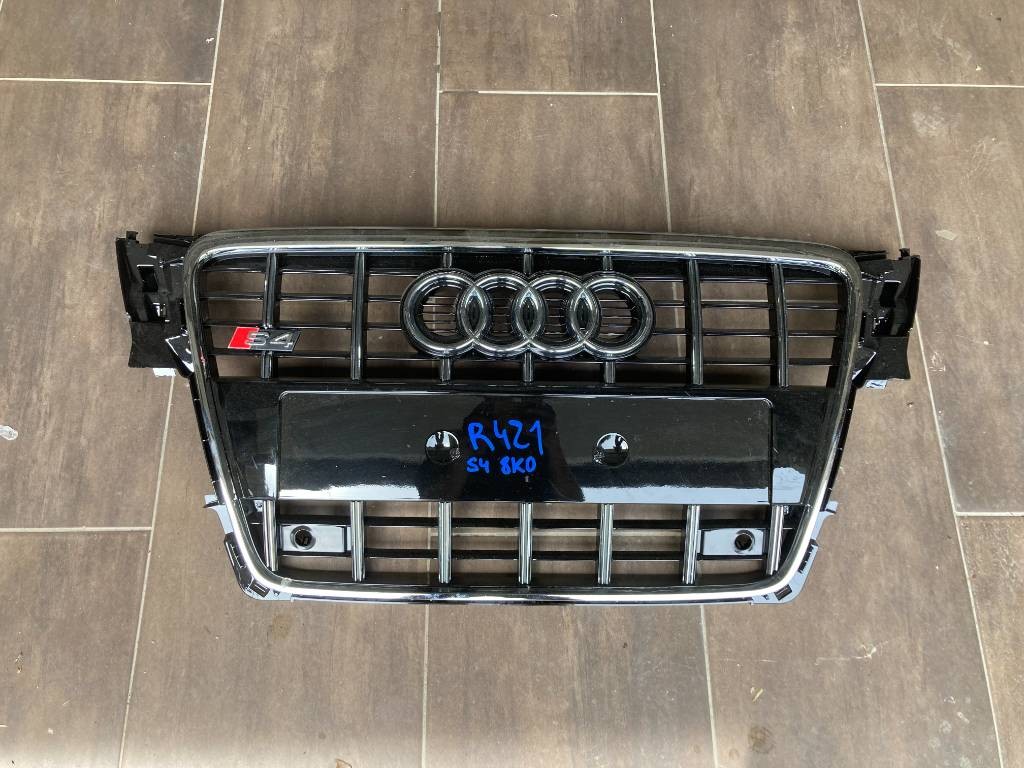 Maska chladiča Audi S4 B8 8K Predfl. 08-12