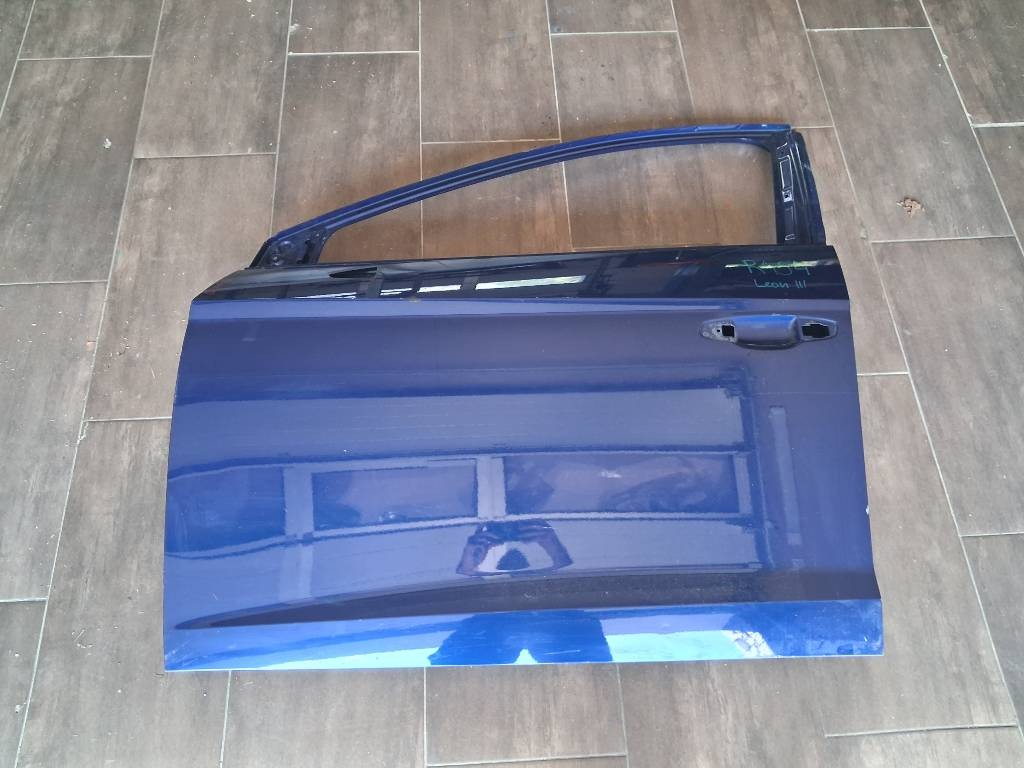 Dvere pravé predné Seat Leon III 5F