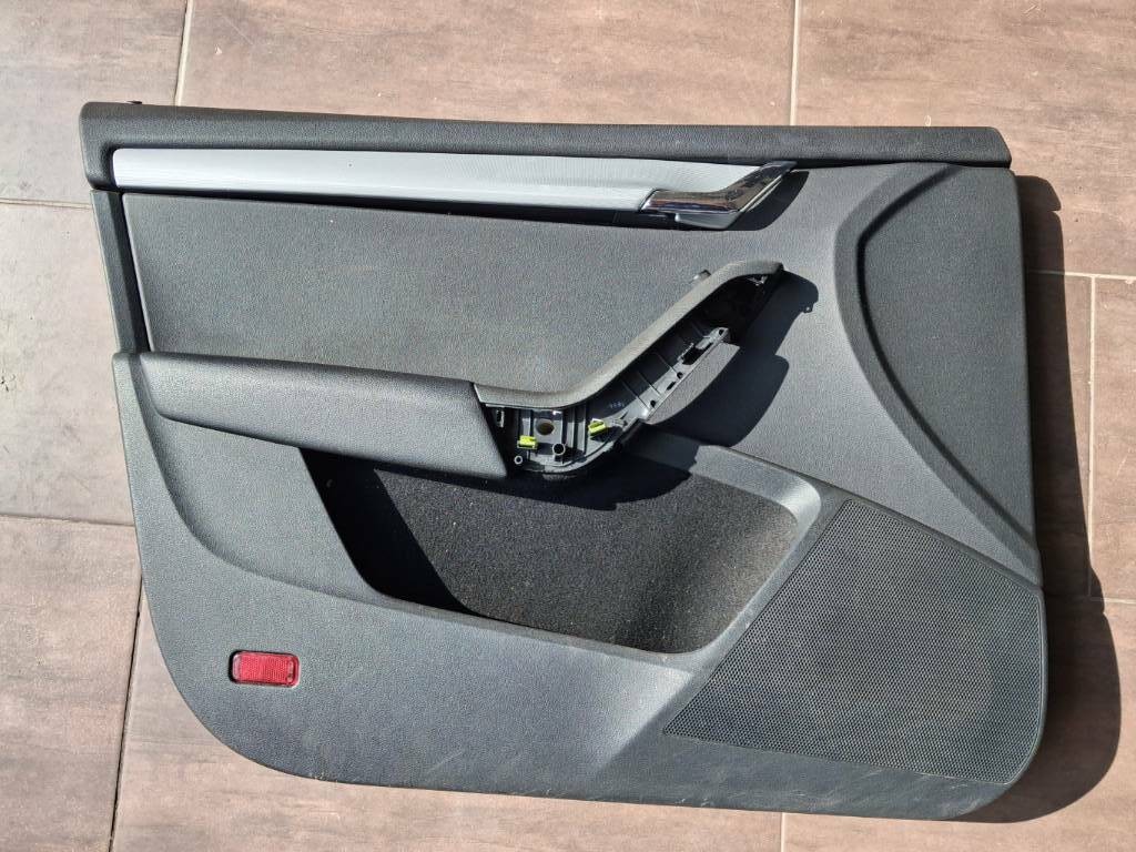 Tapacír ĽP dverí Škoda Octavia 3 5E0